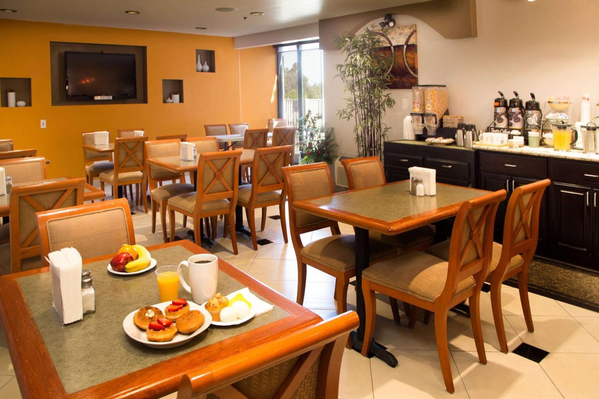 Quality Inn Santa Clara Convention Center Σανιβέιλ Εξωτερικό φωτογραφία